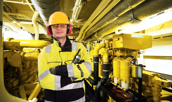 Trabajador de sala de máquinas — Foto de Stock