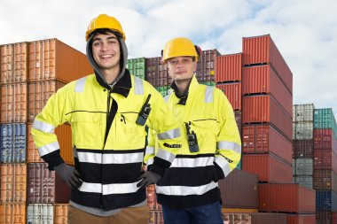 iki dockers