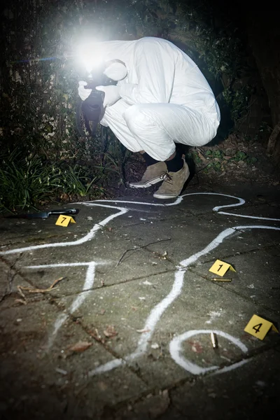 Fotógrafo de escena del crimen — Foto de Stock