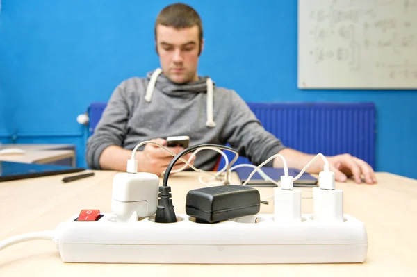 Stekkerdoos met verschillende adapters — Stockfoto