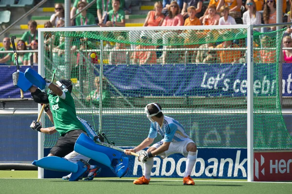 Na lodzie Pucharu Świata netherlans vs Argentyna — Zdjęcie stockowe