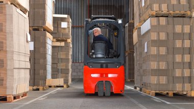 geriye doğru sürüş forklift