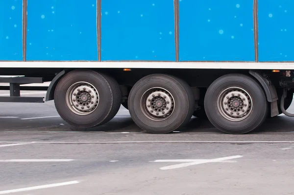 Truck wheels — Stock Photo, Image