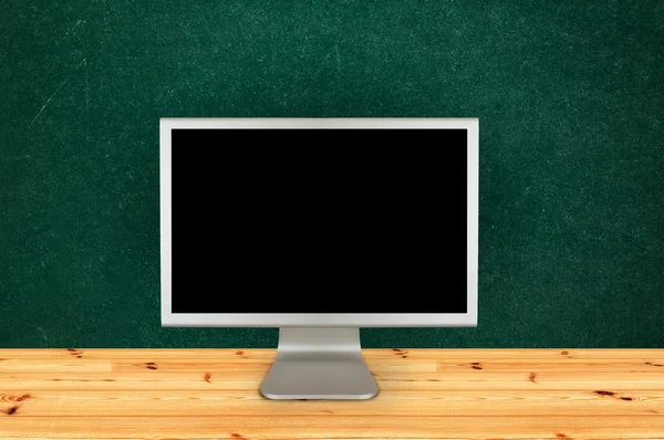 Computermonitor im Klassenzimmer — Stockfoto