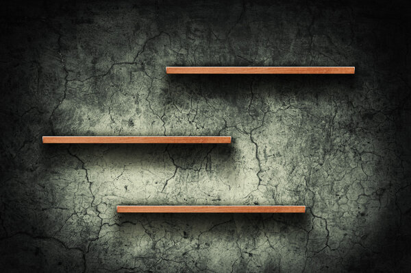 Полка из деревянных книг
