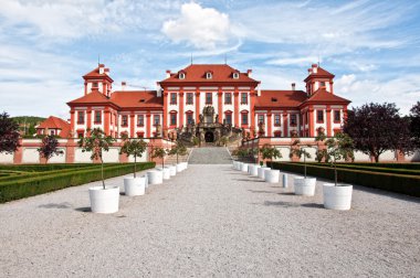 Prag • Troya castle