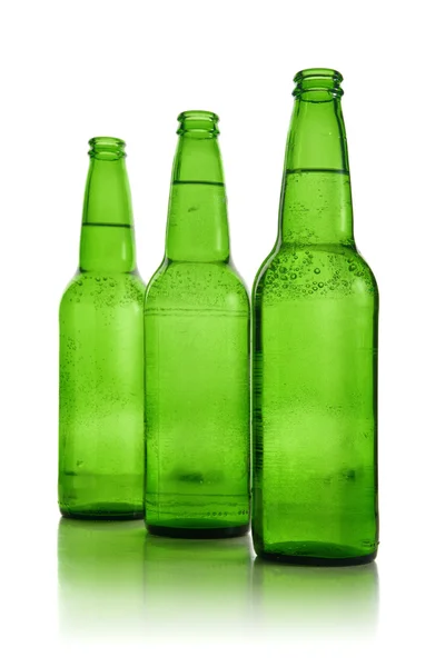 Botellas de cerveza verde —  Fotos de Stock