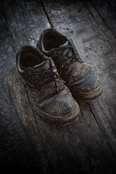 Alte Schuhe — Stockfoto