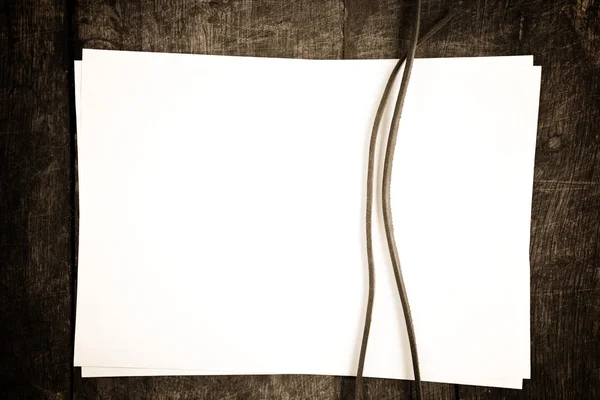 Пустая бумага — стоковое фото