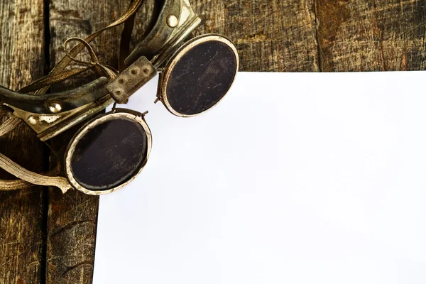 Old welding glasses — Stock Photo, Image