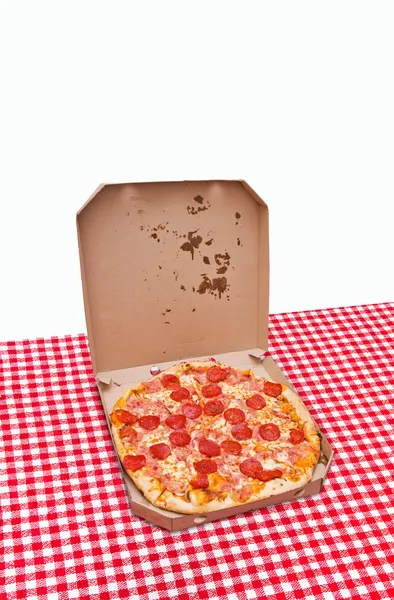 Pizza-Lieferung mit Peperoni — Stockfoto