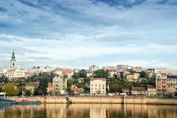 Belgrado stad over de rivier de sava — Stockfoto