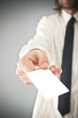 işadamı holding boş kredi kartı