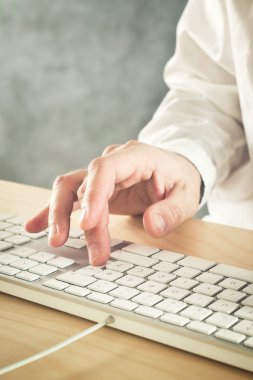 onun camputer yazarak işadamı