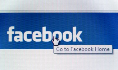 Facebook giriş sayfasına gidin