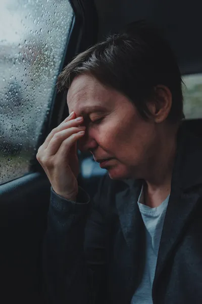 Businesswoman Severe Headache Sitting Backseat Car Rain Selective Focus — Stock Photo, Image