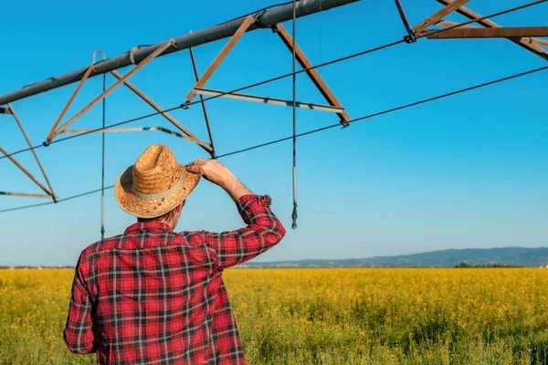 Portrait Serious Farmer Standing Front Non Operating Center Pivot Irrigation — Stock Photo, Image