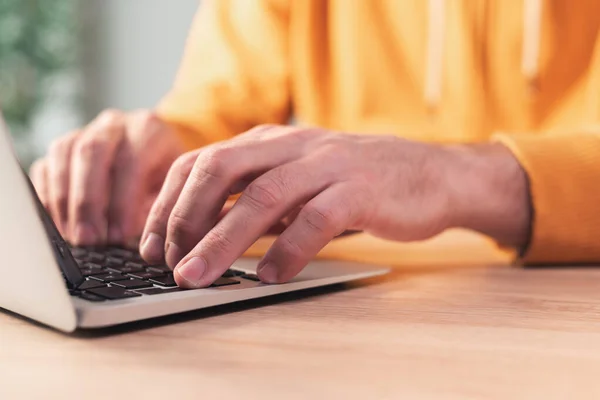 Closeup Casual Adult Caucasian Male Hands Typing Laptop Computer Keyboard — Stock Photo, Image