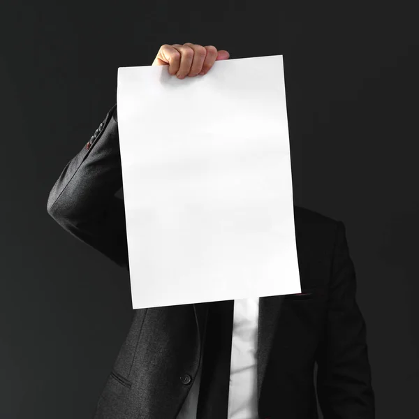 Üzletember Kezében Üres Poszter Papír Mint Mockup Másolási Hely Szöveg — Stock Fotó