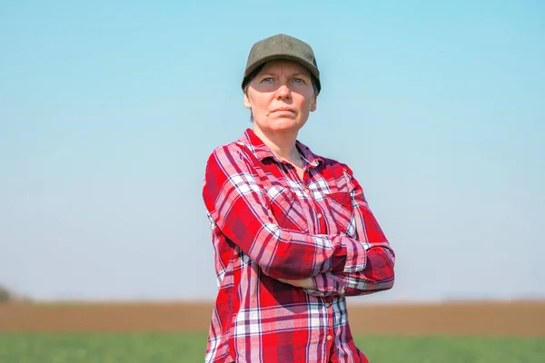 Portrait Female Farmer Cultivated Wheat Seedling Field Farm Worker Plaid — Stock Photo, Image