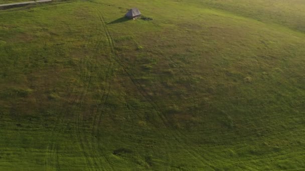 Shepherd Cottage Zlatibor Hill Slope Serbia Beautiful Landscape Drone Pov — Vídeos de Stock