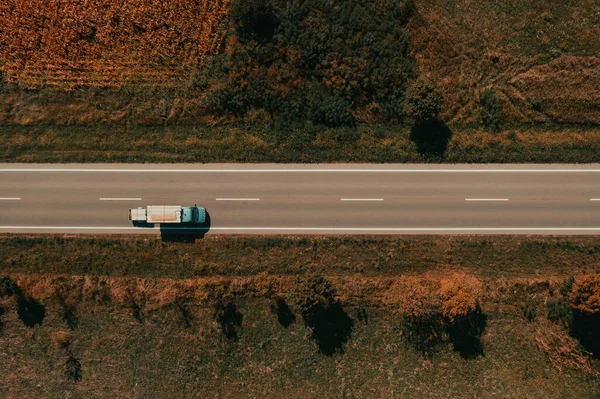 Vista Aérea Del Camión Que Transporta Material Construcción Tableros Madera — Foto de Stock