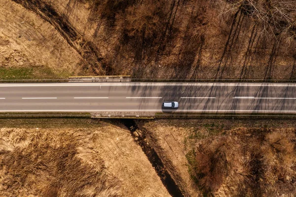 Driving Car Highway Non Urban Autumn Season Landscape Aerial Shot — ストック写真