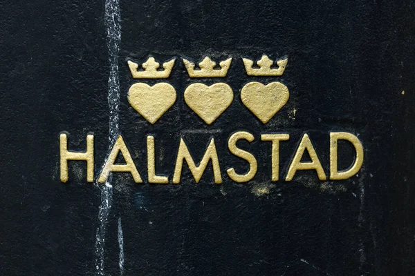 Halmstad Швеція Серпня 2022 Логотип Міста Халмстад Громадському Смітнику Ілюстрована — стокове фото