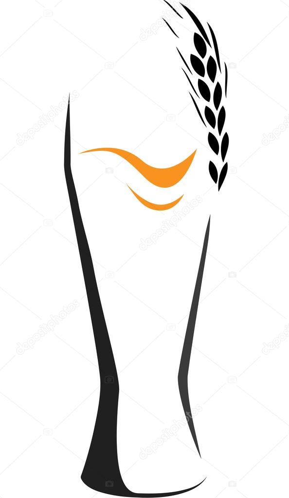 glass of beer with wheat spikelet