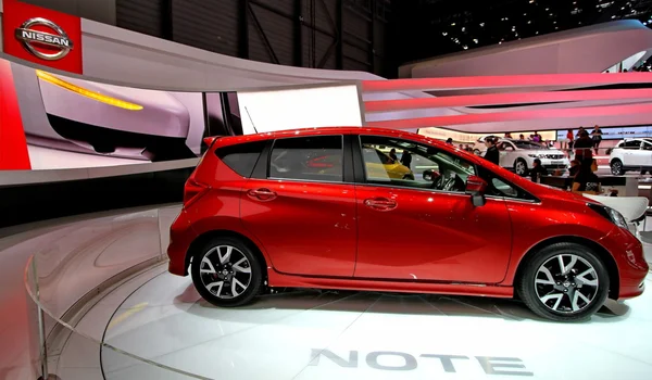 Nissan Note — Photo