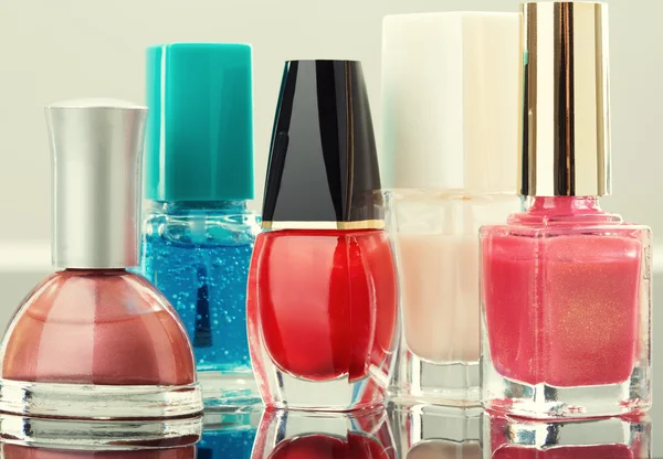 Colorful nail polish — Stock Photo, Image