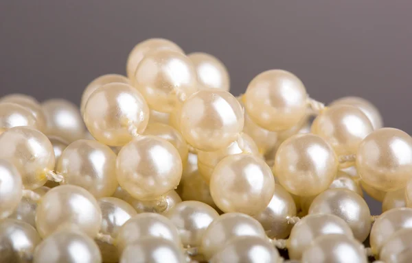 Pearl necklace — Stock Photo, Image