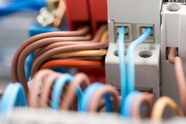 elektrik malzemeleri