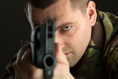 asker tüfeği ak-47