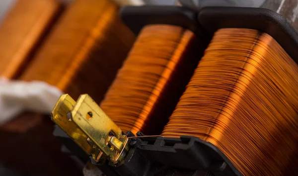 Transformadores eléctricos de cobre — Foto de Stock