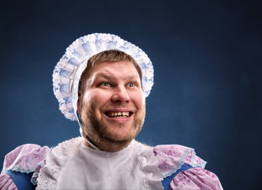 adam sahte bebek olarak