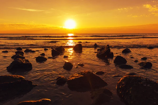 Tropiska havet solnedgång — Stockfoto