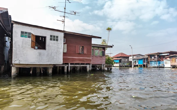 Un bidonville en Thaïlande — Photo