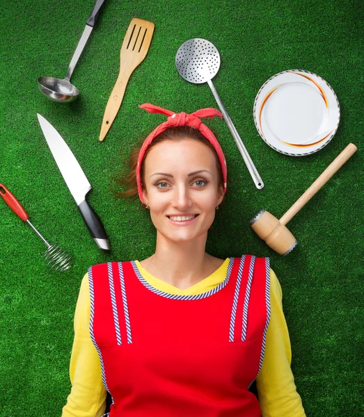 Housewife on grass — Stock Photo, Image
