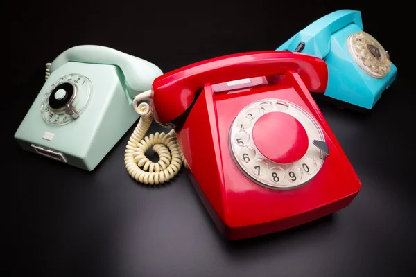 Drei alte Telefone — Stockfoto