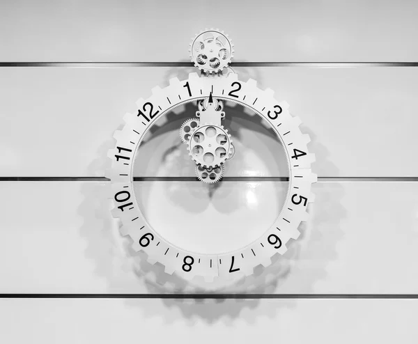 Klasyczny zegar z ruchomym wskaźnikiem — Zdjęcie stockowe