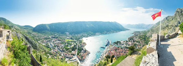 Zatoki miasto Kotor, Czarnogóra — Zdjęcie stockowe