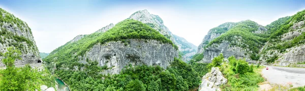 塔拉河峡谷黑山 — 图库照片