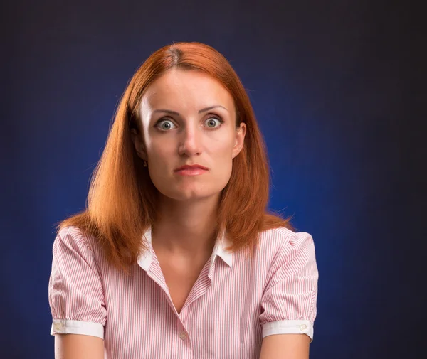 Portrait of surprised woman — Stock Photo, Image