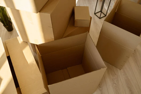 Several empty cardboard boxes top view closeup — Stock Photo, Image