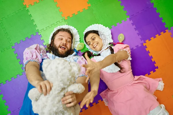 Funny Man Cute Woman Wearing Newborn Babies Playing Teddy Bear — Stock Photo, Image