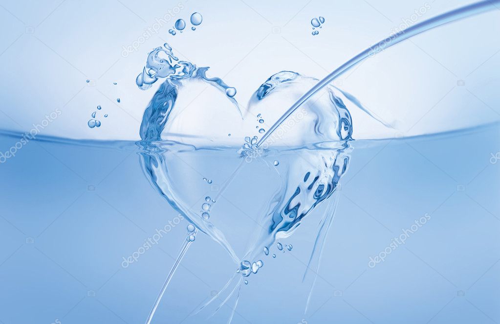 Water Heart in Wave