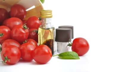 kiraz domates ve salata sosu