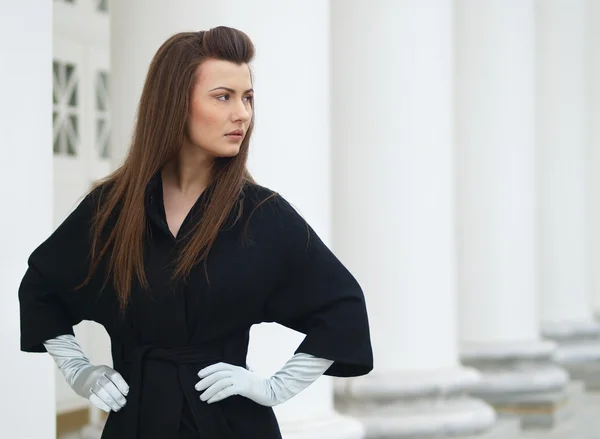 Ragazza in cappotto — Foto Stock