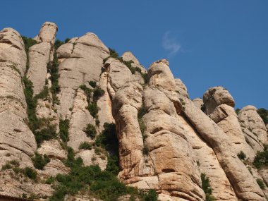 dağ montserrat içinde